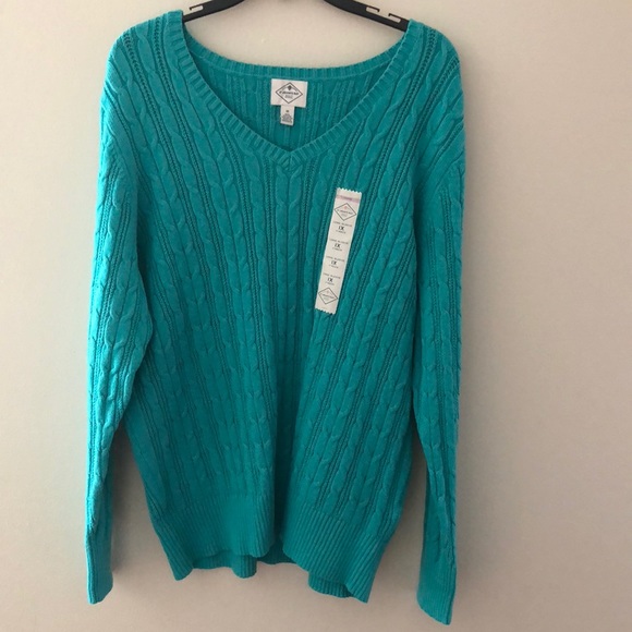 St. John's Bay Cable V-Neck Sweater - Plus - Picture 3 of 5